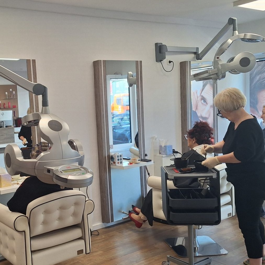 Pico Friseur Salon Köln Niehl - 2